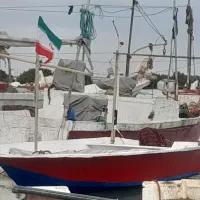 قایق 17