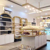 استخدام سالندار خانم حرفه ای جهت کار در کافه بیکری