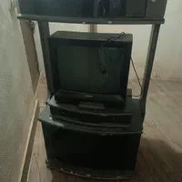 زیر تلویزیونی بهمراه تلویزیون قدیمی ناسیونال