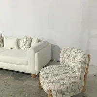 نیروی زیرکار مبل و کارگر ساده