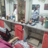 دکور آرایشگاه مردانه