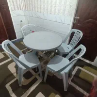 دو دست میز و صندلی