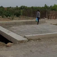 ۴۰۰مترزمین باغی