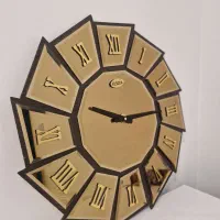 ساعت دیواری