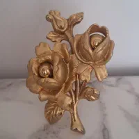گل میخ پرده