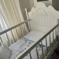 تخت و کمد کودک در حد نو