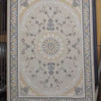 ۱ عدد فرش ۹ متری ۷۰۰ شانه
