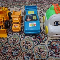 ۴ عدد ماشین اسباب بازی