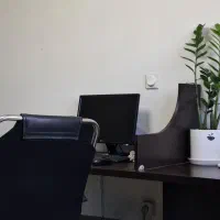 خانم جهت کار در موسسه ثبت شرکت