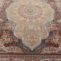 یک عدد فرش ۱۲متری ماشینی ۷۰۰شانه