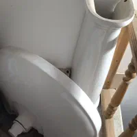 روشویی و شیر