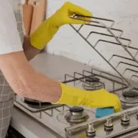 نظافت کار اقاهستم اپارتمان منازل و ادارات ساعتی