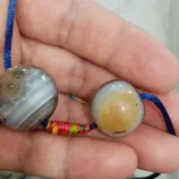 دو عدد مهره با اصالت..