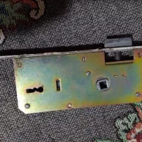 مغزی در با دستگیره و چرخ گاری