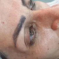 میکروبلیدینگ|خدمات آرایشگری و زیبایی|اندیشه, اندیشه فاز ۱|دیوار