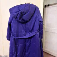 تعدادی شلوار وپالتو زنانه