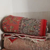 ۴ عدد فرش قدیمی