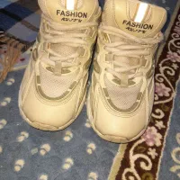 کفش نیوبالانس شماره ۴۰جهت معاوضه