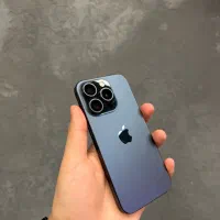 ایفون ۱۵‌پرو ابی