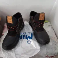 ست کفش ولباس کار