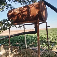 تانکر 2500 با چهارپایه اهنی