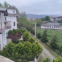 فروش یکجا۳طبقه ویلا شهرکی بلوارساحلی ۵۰قدم دریا