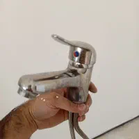 ۴عدد شیر(روشویی،حمام،سرویس بهداشتی)