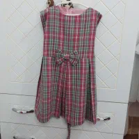 تعدادی لباس دخترانه|لباس|برخوار, |دیوار