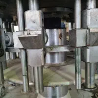 1-دانگ-از-کارخانه-مواد-غذایی