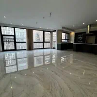۱۷۶متر فول امکانات/۲پارکینگ/شریعتی