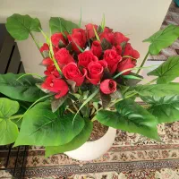 گلدان گل مصنوعی