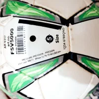 توپ فوتبال چمنی درحد|تجهیزات ورزشی|تهران, فلسطین (میدان انقلاب)|دیوار