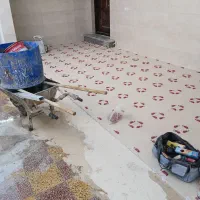سرامیک چسبی دوغابی کف وبدنه آجر سنتی بین کابینتی|خدمات پیشه و مهارت|بهبهان, |دیوار