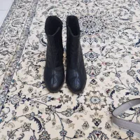 بوت کفش چرم نو مارک دار نو میباشد سایز ۳۸|کیف، کفش، کمربند|صفادشت, |دیوار