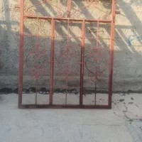 پنجره آهنی