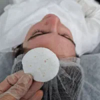 فیشال صورت بانوان و آقایان محترم و فیشال بادی|خدمات آرایشگری و زیبایی|اصفهان, دشتستان|دیوار