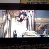 تلویزیون سامسونگ ۳۲|تلویزیون و پروژکتور|قم, پردیسان|دیوار