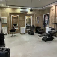 اجاره لاین میکاپ ، شنیون ، رنگ ، کراتین، فشیال|اجارهٔ دفتر کار، اتاق اداری، مطب|مشهد, آزادشهر|دیوار