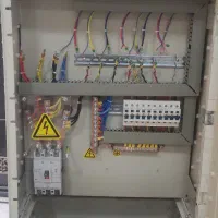 نصب تخصصی تابلو برق با بهترین تجهیزات و استاندارد