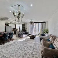 85 متر مربع در دل آفتاب ( خیام )