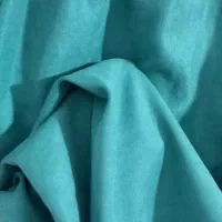 بارونی بلند|لباس|همدان, |دیوار