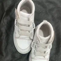 کفش ، اسپرت ، کتانی