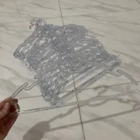 آویز لباس