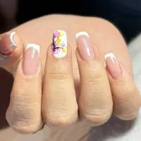 استخدام ناخنکار ماهر با سابقه کار