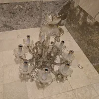 یک جفت لوستر کریستالی