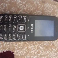 یک عدد گوشی ساده فقط تماس