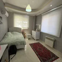 معلم/تک واحدی/قرمز به شرط چاقو|فروش آپارتمان|رشت, معلم|دیوار