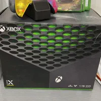XBOX Series X با دو دسته و ۴ دیسک