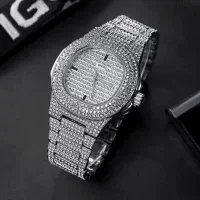 ساعت فول نگین