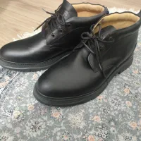 کفش چرم نو